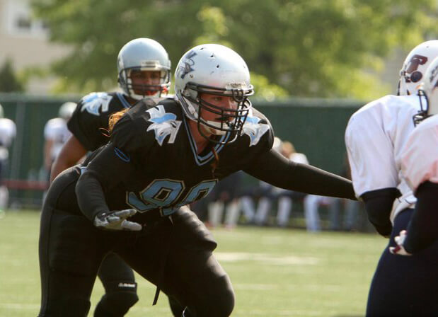 Ola Kovlainen playing American football